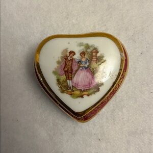 Vintage Limoges Heart Shaped Porcelain Trinket Box Couple Gold Trimmed